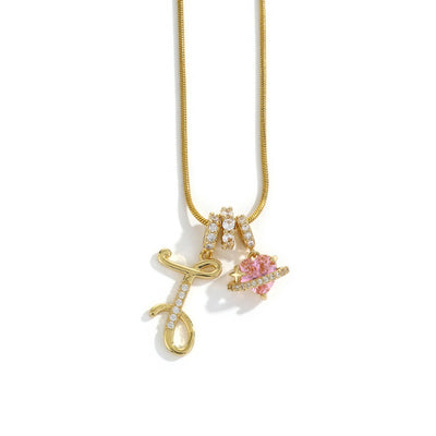 Elegant halsband med hjärtformat hänge