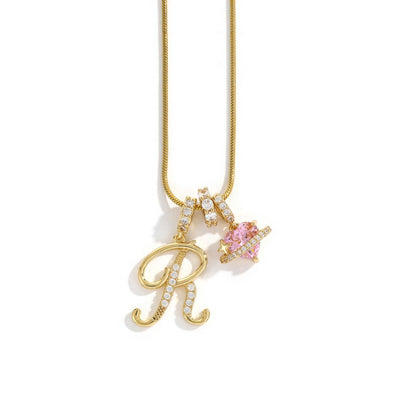 Elegant halsband med hjärtformat hänge