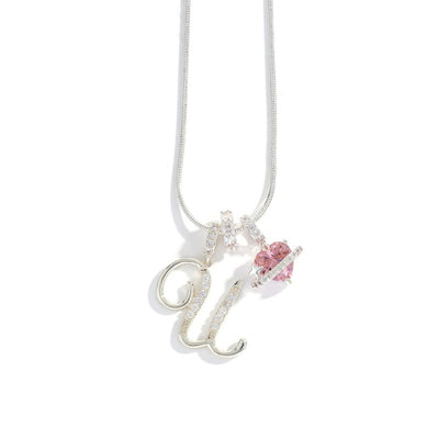 Elegant halsband med hjärtformat hänge