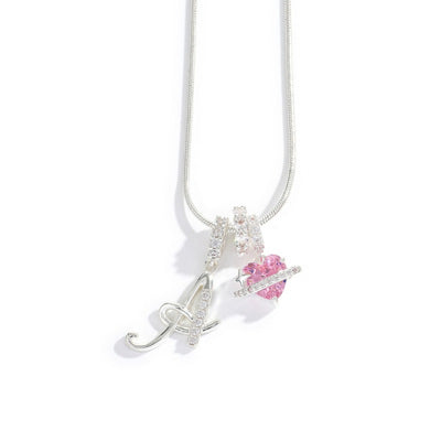 Elegant halsband med hjärtformat hänge