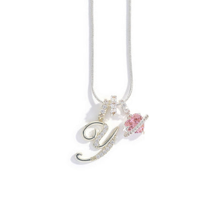 Elegant halsband med hjärtformat hänge