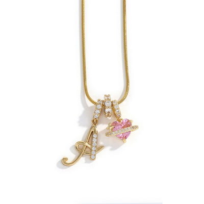 Elegant halsband med hjärtformat hänge