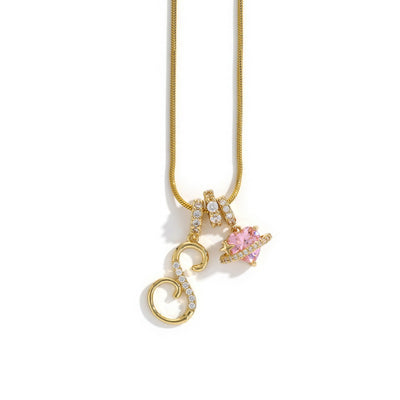 Elegant halsband med hjärtformat hänge
