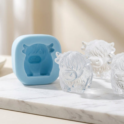 🐮 Mini skotsk höglandsko – 3D silikonform för isbitar
