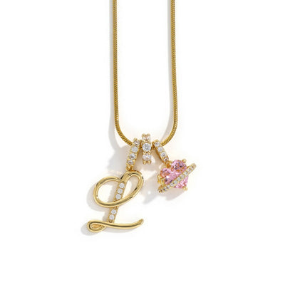 Elegant halsband med hjärtformat hänge